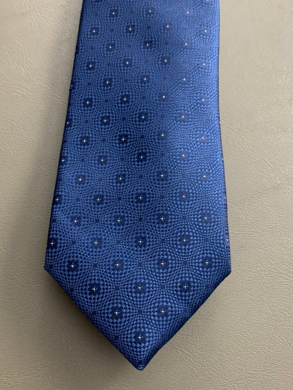 Perry Ellis Men's 3'' 100% Polyester Neck Tie, Navy Blue Denning Neat Geometric